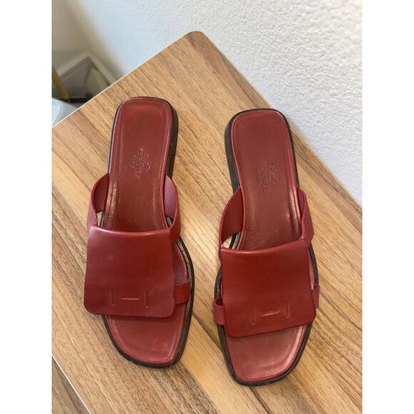 Hermès Red Leather Sandals – Unisex Designer Slides – Size 6.5-7 - Picture 2 of 3